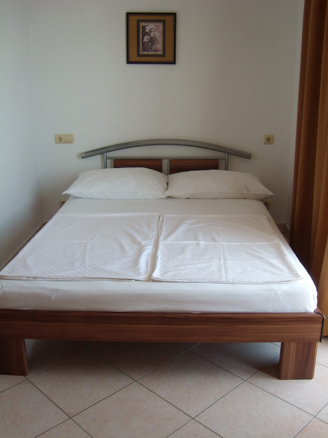 Apartment 2 2